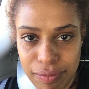 Meet your Posher, Johnita